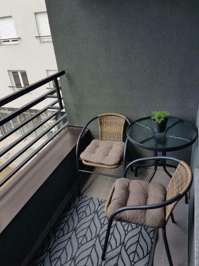 Apartman Dijana บันยาลูกา ภายนอก รูปภาพ