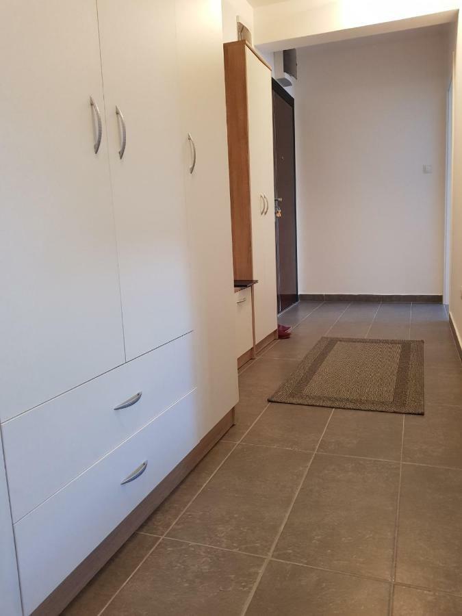 Apartman Dijana บันยาลูกา ภายนอก รูปภาพ